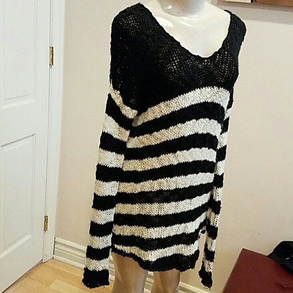 Long sweater strip from Bobbie Rocco - Picture 1 of 3